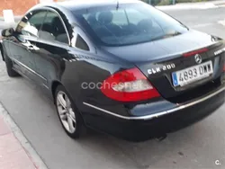 Negro Usado 2006 Mercedes CLK200 Avantgarde Coupe | 4500 € (Precio justo)