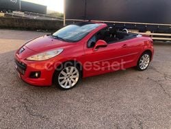 Rojo Usado 2011 Peugeot 207 CC Descapotable | 4400 € (Buen precio)