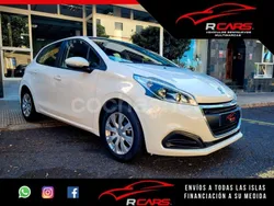 Blanco Usado 2019 Peugeot 208 Active Utilitario | 9990 € (Buen precio)