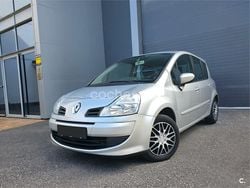 Gris / plata Usado 2013 Renault Grand Modus Monovolumen | 6990 €