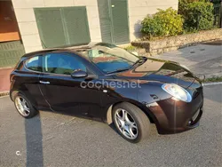 Granate Usado 2010 Alfa Romeo MiTo Distinctive Utilitario | 4750 € (Precio justo)