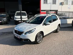 Blanco Usado 2019 Peugeot 2008 Active SUV | 12.900 € (Un poco caro)