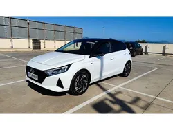 Blanco Usado 2023 Hyundai i20 Berlina | 19.900 € (Precio justo)