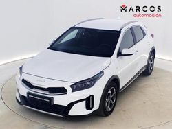 Blanco Usado 2024 Kia XCeed SUV | 22.700 € (Precio justo)