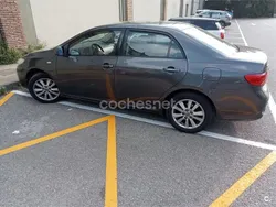 Gris / plata Usado 2008 Toyota Corolla Sol Berlina | 5900 € (Precio justo)