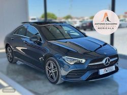 Azul Usado 2022 Mercedes CLA250e Executive Berlina | 27.300 €