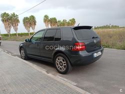 Gris / plata Usado 2002 VW Golf IV Advance Berlina | 3800 € (Caro)