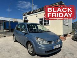 Gris / plata Usado 2006 Renault Scénic II Dynamique Monovolumen | 2399 € (Buen precio)