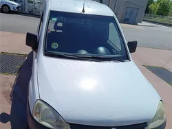 Blanco Usado 2009 Opel Combo Enjoy Monovolumen | 3300 €
