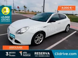 Blanco Usado 2012 Alfa Romeo Giulietta Distinctive Utilitario | 5190 € (Buen precio)