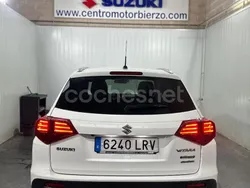 Blanco Usado 2021 Suzuki Vitara SUV | 21.500 € (Caro)