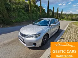 Gris / plata Usado 2012 Lexus CT200h Berlina | 9990 € (Buen precio)