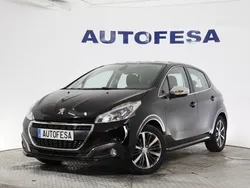 Negro Usado 2017 Peugeot 208 Allure Utilitario | 7950 € (Buen precio)