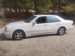 Blanco Usado 2000 Mercedes E270 Avantgarde Berlina | 3495 €