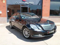 Negro Usado 2011 Mercedes E220 Elegance Berlina | 9500 € (Precio justo)