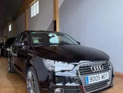 Negro Usado 2010 Audi A1 Ambition Utilitario | 9500 € (Un poco caro)