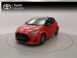 Rojo Usado 2021 Toyota Yaris Hybrid Plus Berlina | 19.425 € (Precio justo)