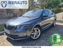 Gris Usado 2019 Skoda Octavia Style Utilitario | 12.890 € (Buen precio)