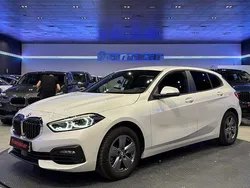 Blanco Usado 2021 BMW 116 Comfort Edition Utilitario | 20.490 € (Precio justo)