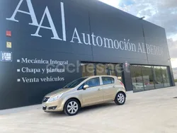Beige Usado 2007 Opel Corsa Enjoy Berlina | 5990 € (Precio justo)