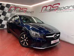 Azul Usado 2017 Mercedes CLA180 Berlina | 19.900 € (Precio justo)