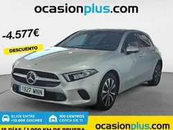 Plateado Usado 2022 Mercedes A180 Utilitario | 24.173 € (Super precio)