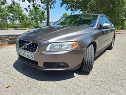 Beige Usado 2008 Volvo V70 Momentum Familiar | 3600 €
