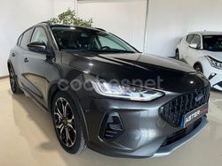 Negro Usado 2022 Ford Focus Active Berlina | 19.700 € (Precio justo)