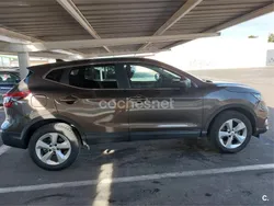 Etiqueta c (verde) Usado 2017 Nissan Qashqai N-Connecta SUV | 14.400 € (Buen precio)