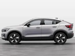 Nuevo 2024 Volvo EC40 Plus SUV | 48.300 €