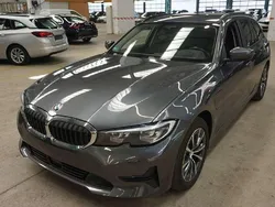 Gris Usado 2021 BMW 330e Familiar | 25.850 € (Super precio)