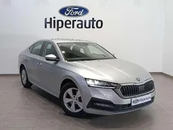 Plateado Usado 2021 Skoda Octavia Ambition Utilitario | 20.490 € (Precio justo)