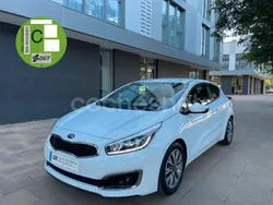 Blanco Usado 2016 Kia ProCeed Utilitario | 11.850 € (Precio justo)