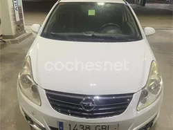 Blanco Usado 2008 Opel Corsa Sport Berlina | 2900 € (Buen precio)