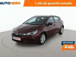 Rojo Usado 2017 Opel Astra Dynamic Berlina | 11.099 € (Super precio)
