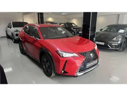 Rojo Usado 2021 Lexus UX 250h SUV | 28.900 € (Precio justo)