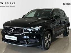 Negro Usado 2022 Volvo XC40 Momentum SUV | 30.900 € (Caro)