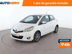 Blanco Usado 2013 Toyota Yaris Active Berlina | 10.399 € (Precio justo)