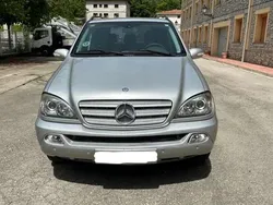Plateado Usado 2002 Mercedes ML320 SUV | 5990 € (Precio justo)