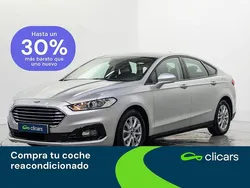 Gris / plata Usado 2020 Ford Mondeo Trend Berlina | 15.290 € (Precio justo)