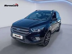 Negro Usado 2018 Ford Kuga ST-Line SUV | 16.500 € (Precio justo)