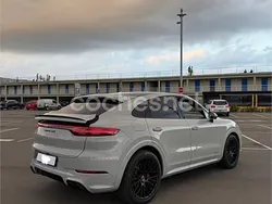 Gris / plata Usado 2022 Porsche Cayenne SUV | 118.000 € (Precio justo)