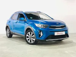 Azul Usado 2024 Kia Stonic SUV | 17.899 € (Precio justo)