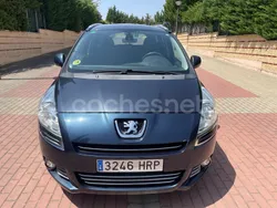 Azul Usado 2013 Peugeot 5008 Style Monovolumen | 7600 € (Precio justo)