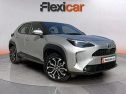 Gris Usado 2024 Toyota Yaris Hybrid Active | 22.990 € (Precio justo)