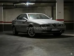 Gris / plata Usado 2003 Alfa Romeo 166 Berlina | 1900 €