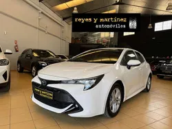 Blanco Usado 2020 Toyota Corolla Active Utilitario | 21.800 € (Precio justo)