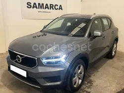 Gris / plata Usado 2019 Volvo XC40 Momentum SUV | 22.500 € (Precio justo)