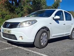 Blanco Usado 2012 Dacia Sandero Lauréate Berlina | 3990 € (Super precio)