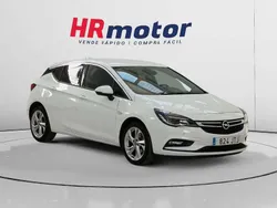 Blanco Usado 2016 Opel Astra Dynamic Utilitario | 11.790 € (Un poco caro)